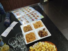 -乐潮汇时尚量贩式KTV(嘉业国际城购物中心店)