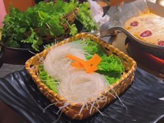 -湊湊火锅·茶憩(合生汇购物中心店)