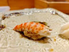 竹节虾手握寿司-桐寿司Sushi Tong