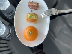-瑰丽酒店·海吧·天际下午茶·现场DJ·天台酒吧