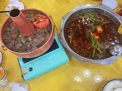 -乡土特色.冷锅鱼.牦牛肉汤锅