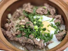 -容里煲仔饭(利丰北路店)