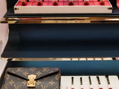 -LV路易威登(国际广场店)