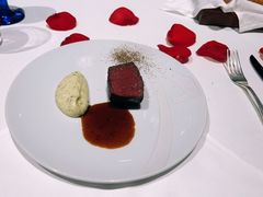 -AZUR聚(香格里拉饭店)