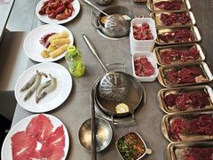 -张哞哞·鲜切牛肉自助火锅(高德置地店)