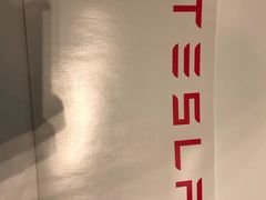 -TESLA 特斯拉(广州天环广场体验店)