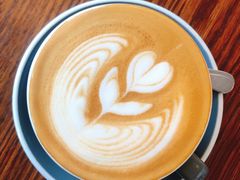 -ROAST coffee & eatery