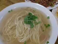 -正宗胖子抻面馆(岭东路店)