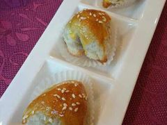 叉烧酥-申粤轩酒楼·三十年粤菜经典(丁香花园店)