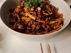 -渔语鱼新川菜Bistro(万象天地店)