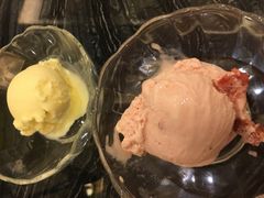 -东方红海鲜百汇(国际大厦店)