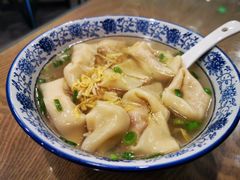 鸡汤三鲜大馄饨-绿杨馄饨店(湖滨新天地店)