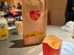 -麦当劳(中山公园龙之梦店)