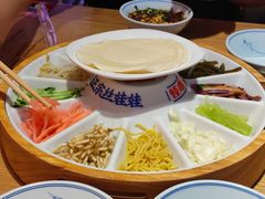 -怪噜范·老贵阳街头名小吃(数博万达店)