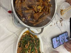 -江城燕子大排档(江汉路步行街店)