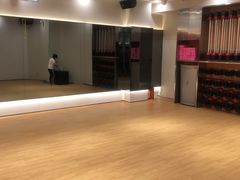 -乐刻健身(龙湖杭州紫荆天街精品店)