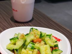 凉拌黄瓜-胖哥俩肉蟹煲(杭州大厦中央广场店)