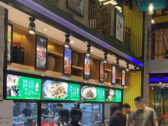 -黄泥岗·地道湖北菜(奥特莱斯店)