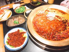 -王婆乔鲜鱼自助火锅(蜀汉路店)