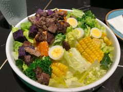 彩虹烤伯牛肉沙拉-DEEP·深美式餐吧(五棵松华熙LIVE店)