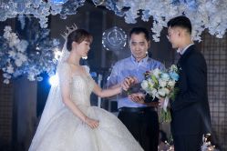 -MECCI婚礼摄影跟拍(红东方广场店)