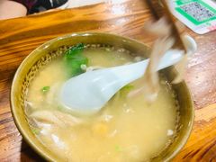 肥肠豆汤-朱大嘴肥肠血旺(福字街店)