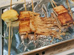 -云晓光头烧烤吧(德平路店)