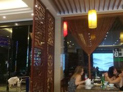 大堂-自游人·美食一楼·地道徽菜(三十年名店)