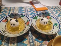 -刘姐啤酒鱼民族演艺餐厅(西街总店)