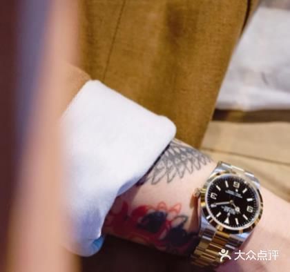 劳力士探险家选36还是42mm？