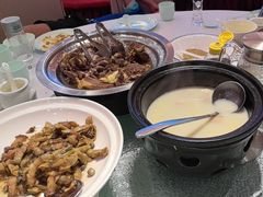 -巴音浩日娲·蒙餐(双林东路店)