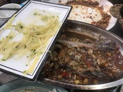-临街徽菜馆·正宗黄山味