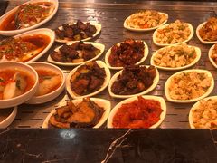 -荟选餐饮徐家汇社区食堂(徐虹北路店)