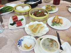 -新东源国际酒店·新东源食坊(沙井店)