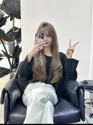 -镁连社·美联社