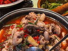 -昱龙大盆牛蛙馆(三兴街总店)