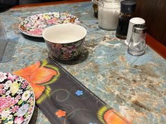 -哈啾嗨·新概念蒙餐(红星新城店)