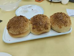 招牌流心菠萝包-吉莲利苑海鲜酒家(珠海拱北29年老字号店)