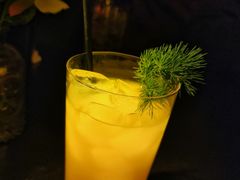 -Mx.cocktail bar