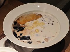 -RUXU入续糖水铺与包(卓悦中心店)