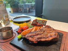 -西语炭烧牛排·西厨(滨湖万科里店)