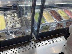 -极拉图·现制冰淇淋(大卫城店)