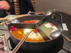 -三出山火锅(万象天地店)