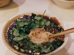 -王浩儿纪六孃甜皮鸭(乐山总店)