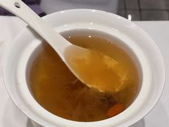 银耳百合炖枇杷-眉州东坡(国贸店)