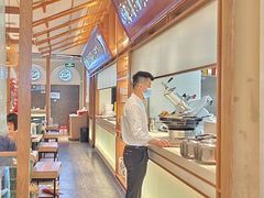 -三人行骨头王火锅(长寿店)