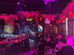 -喜鹊音乐酒馆(西街店)