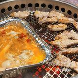 和牛烤肉蛋糕双人餐的天花板