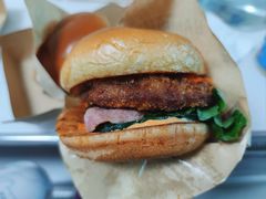 安格斯牛肉芝士堡-魏家凉皮(梨园店)