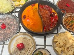 -贰回巷火锅馆(钟楼店)
